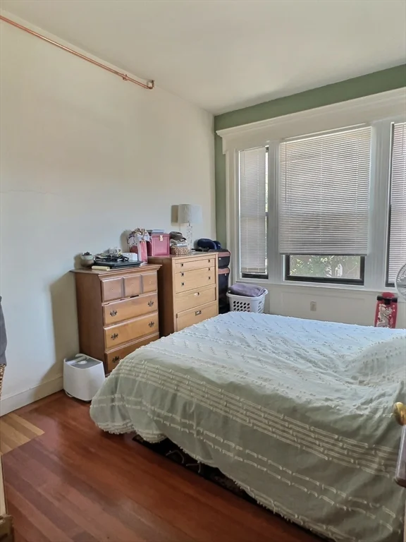 1 bed, 1 bath apartment for rent at 25 Garrison Rd Unit 1R, Aspinwall Hill — photo 4 of 5