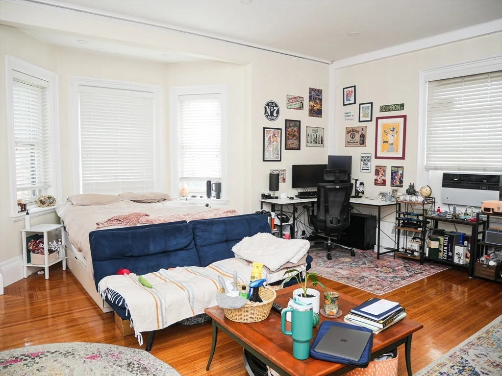 2 bed, 1 bath apartment for rent at 25 Garrison Rd Unit 2, Washington Square — photo 5 of 9