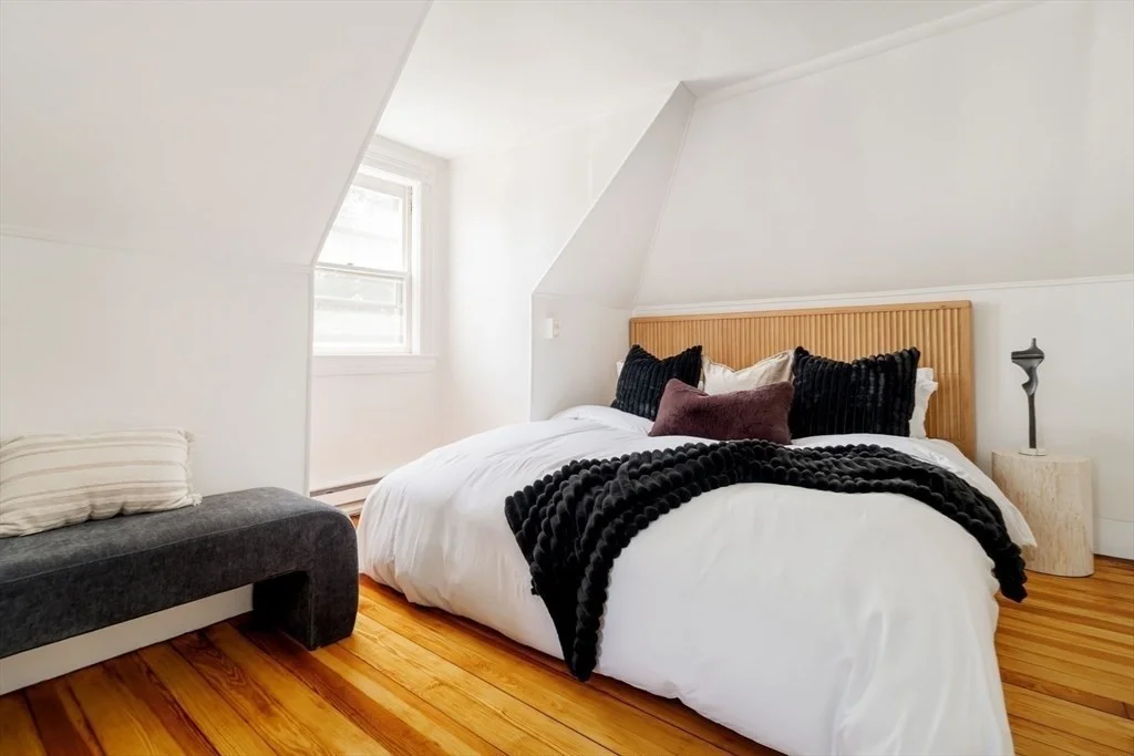3 bed, 1 bath apartment for rent at 25 Granite St Unit 2, Cambridgeport — photo 15 of 21