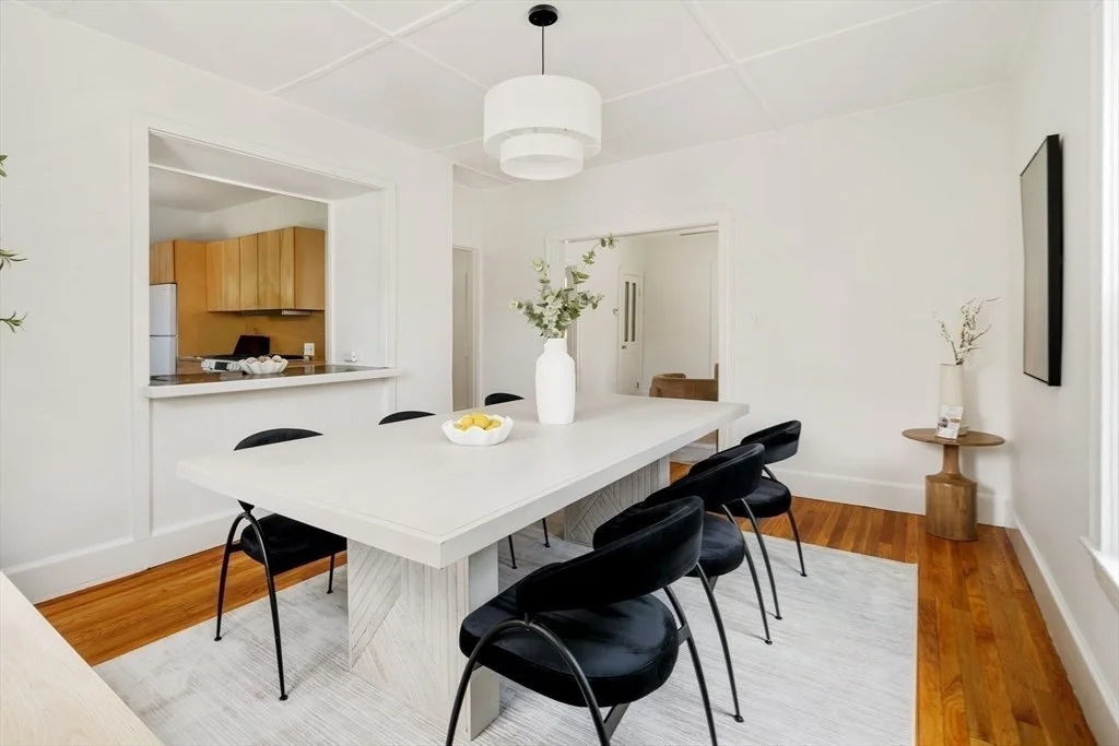 3 bed, 1 bath apartment for rent at 25 Granite St Unit 2, Cambridgeport — photo 6 of 21