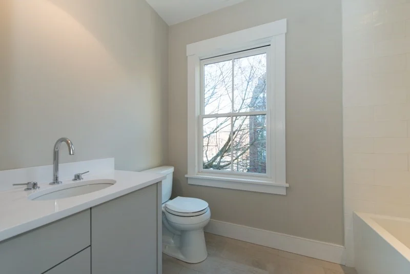 2 bed, 2 bath apartment for rent at 25 Grant St Unit 25, Riverside — photo 9 of 10
