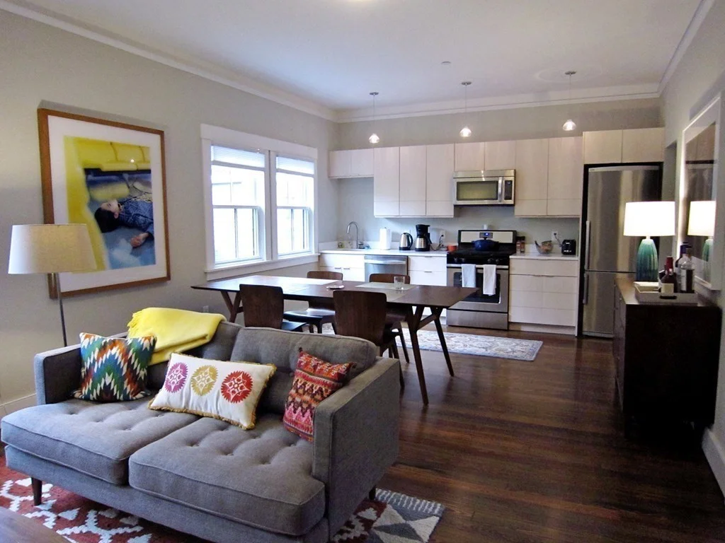 2 bed, 2 bath apartment for rent at 25 Grant St Unit 25, Riverside — photo 2 of 10