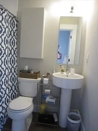3 bed, 2 bath apartment for rent at 25 Grant Unit 1, Riverside — photo 16 of 20