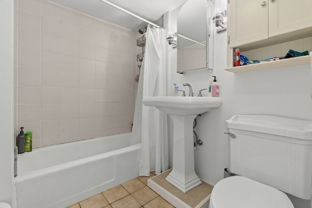 2 bed, 2 bath apartment for rent at 25 Greenwich Park Unit 1, South End — photo 21 of 26