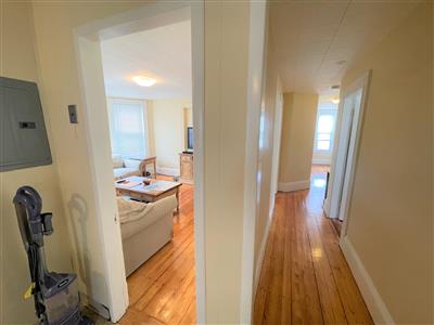 3 bed, 1 bath apartment for rent at 25 Hancock St Unit 3, Spring Hill — photo 10 of 20