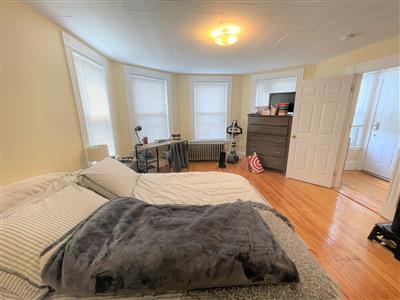 3 bed, 1 bath apartment for rent at 25 Hancock St Unit 3, Spring Hill — photo 7 of 20