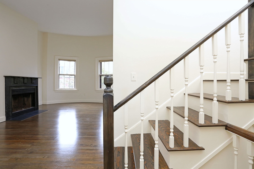 1 bed, 1 bath apartment for rent at 25 Hanson St Unit 4, South End — photo 8 of 19