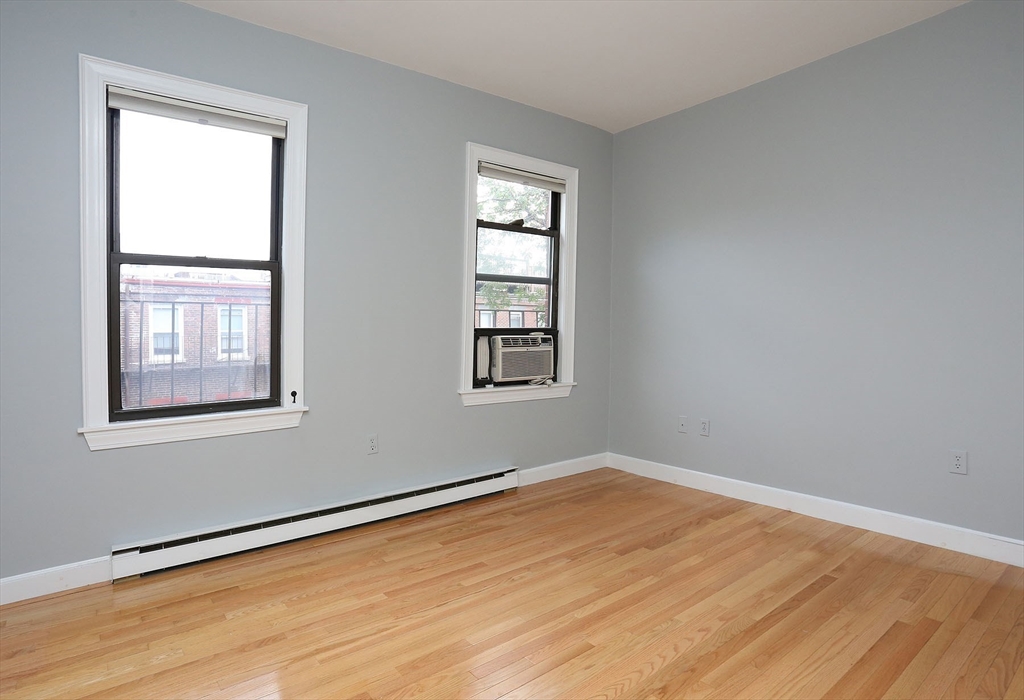 1 bed, 1 bath apartment for rent at 25 Hanson St Unit 4, South End — photo 10 of 19