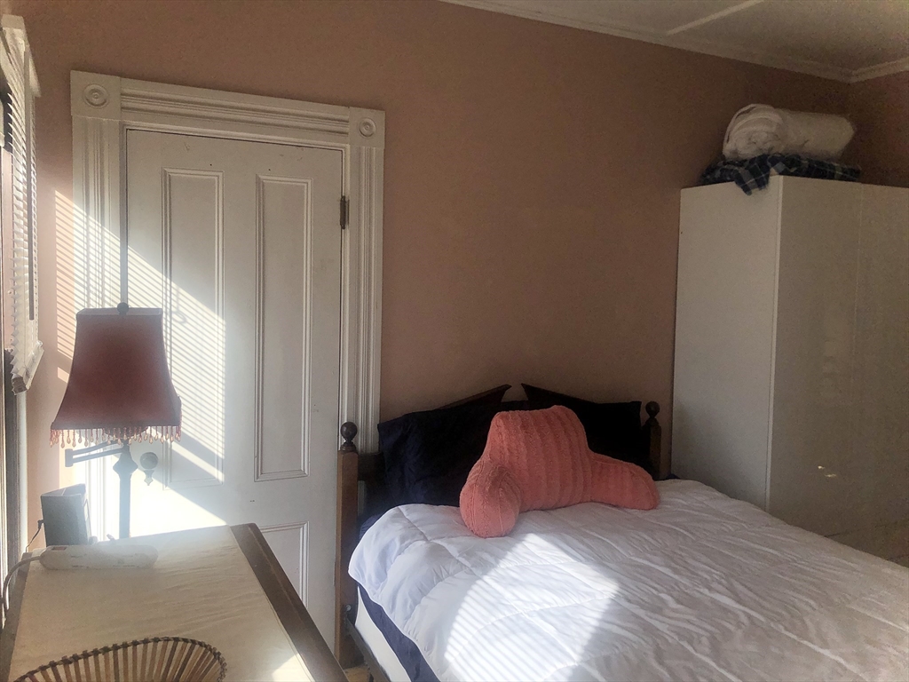 1 bed, 1 bath apartment for rent at 25 Harley St Unit 2, Boston — photo 4 of 10