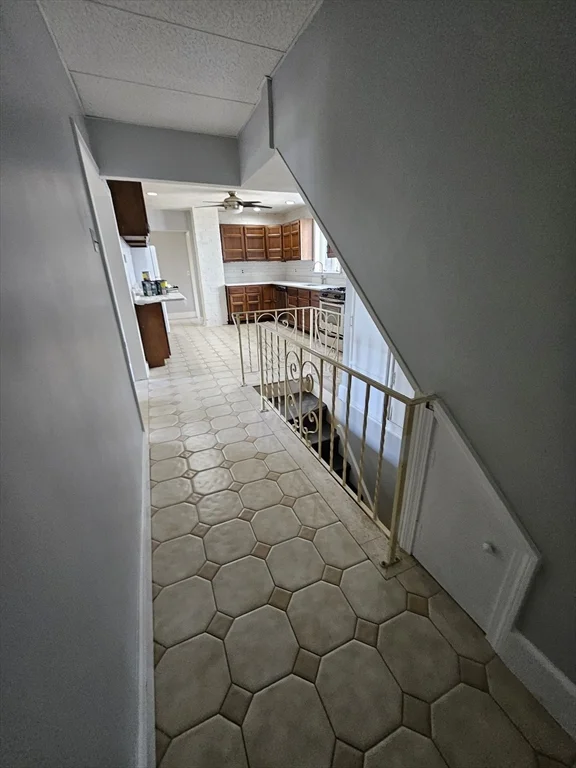 4 bed, 2 bath apartment for rent at 25 Hatch St Unit 1, Everett — photo 8 of 25