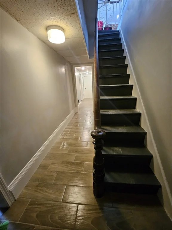 4 bed, 2 bath apartment for rent at 25 Hatch St Unit 1, Everett — photo 9 of 25