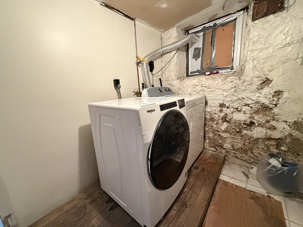 3 bed, 1 bath apartment for rent at 25 Hawthorne Unit 1, Malden — photo 13 of 13