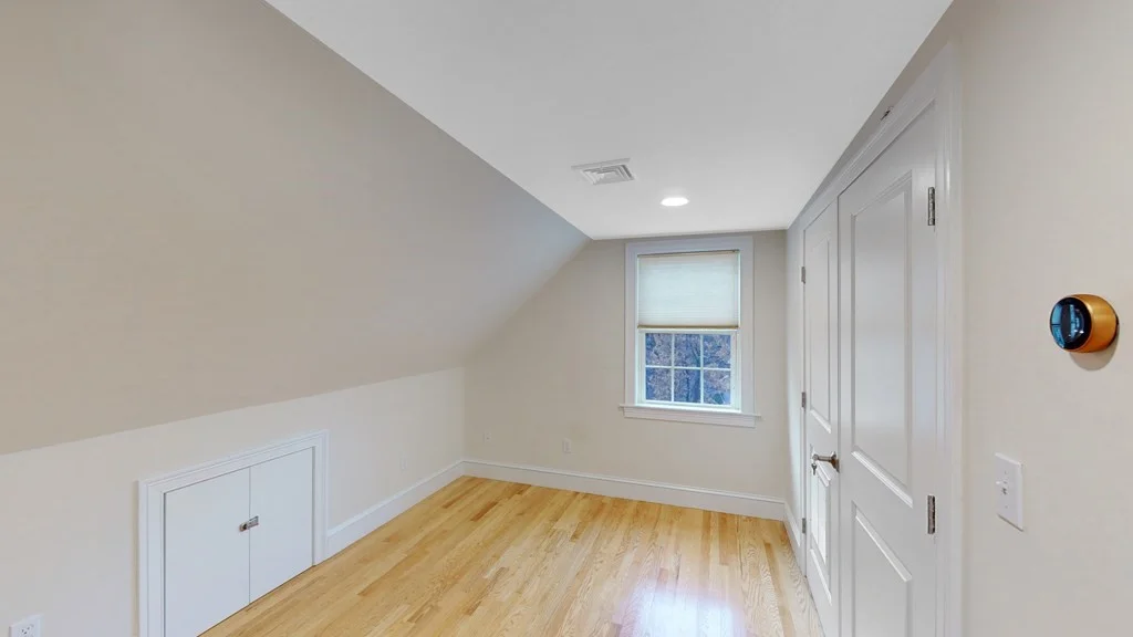 4 bed, 3 bath apartment for rent at 25 Hearn St Unit TH, Mount Auburn — photo 16 of 25
