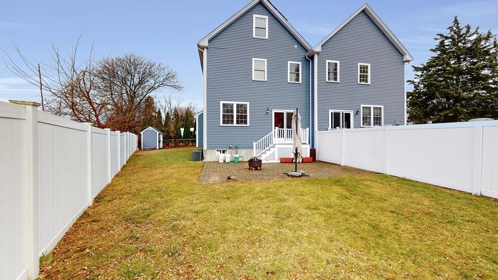 4 bed, 3 bath apartment for rent at 25 Hearn St Unit TH, Mount Auburn — photo 24 of 25