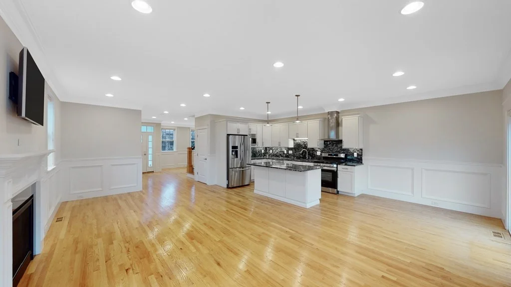 4 bed, 3 bath apartment for rent at 25 Hearn St Unit TH, Mount Auburn — photo 7 of 25