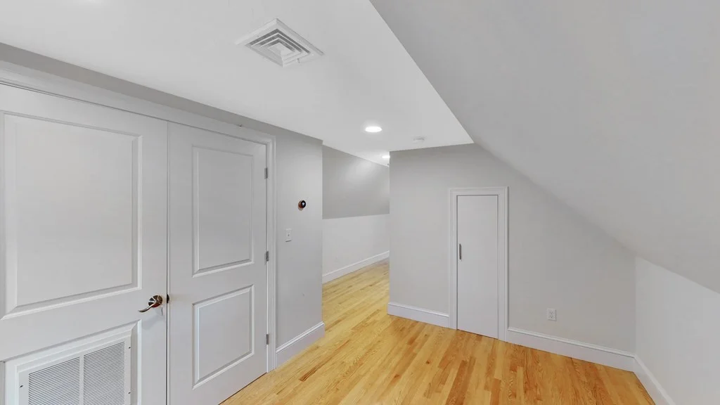 4 bed, 3 bath apartment for rent at 25 Hearn St Unit TH, Mount Auburn — photo 21 of 25