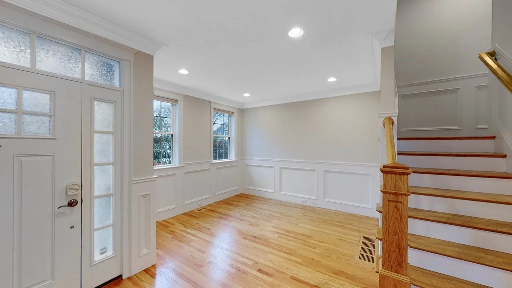 4 bed, 3 bath apartment for rent at 25 Hearn St Unit TH, Mount Auburn — photo 5 of 25