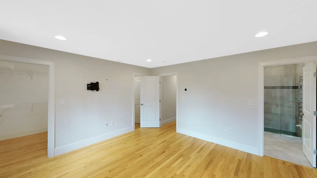 4 bed, 3 bath apartment for rent at 25 Hearn St Unit TH, Mount Auburn — photo 14 of 25