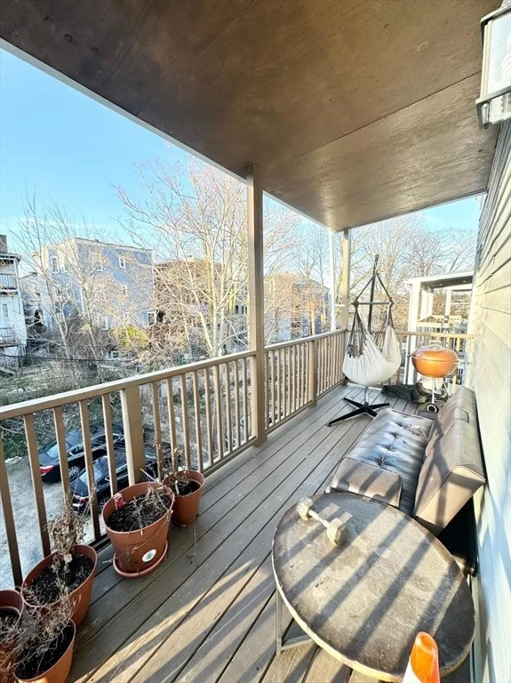 3 bed, 1 bath apartment for rent at 25 Hecla St Unit 2, Dorchester — photo 17 of 20