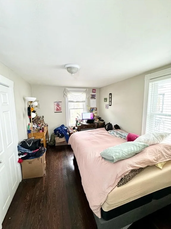 3 bed, 1 bath apartment for rent at 25 Hecla St Unit 2, Dorchester — photo 9 of 20