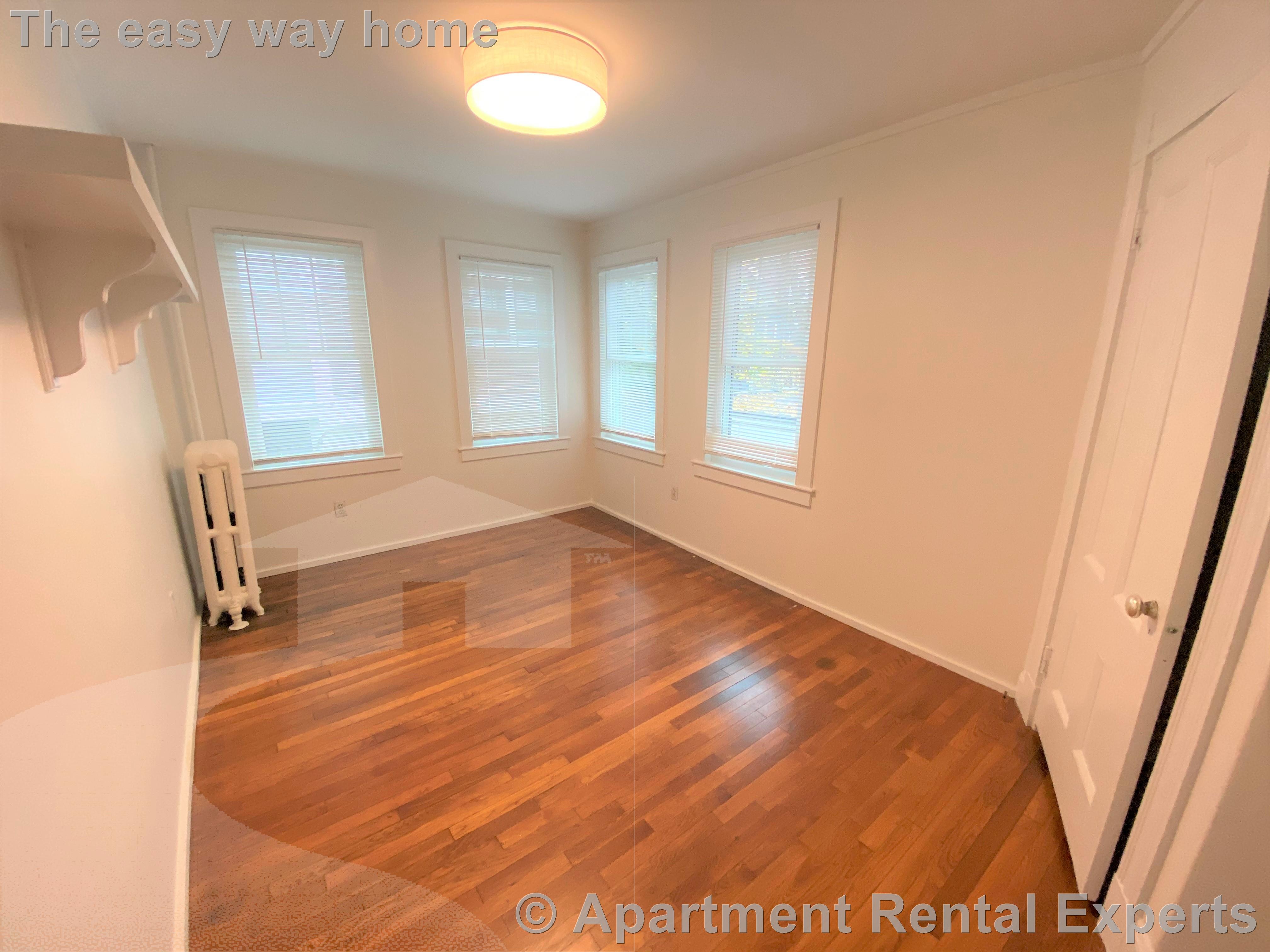 3 bed, 2 bath apartment for rent at 25 Highland Ave Unit 1R, Mid Cambridge — photo 4 of 14