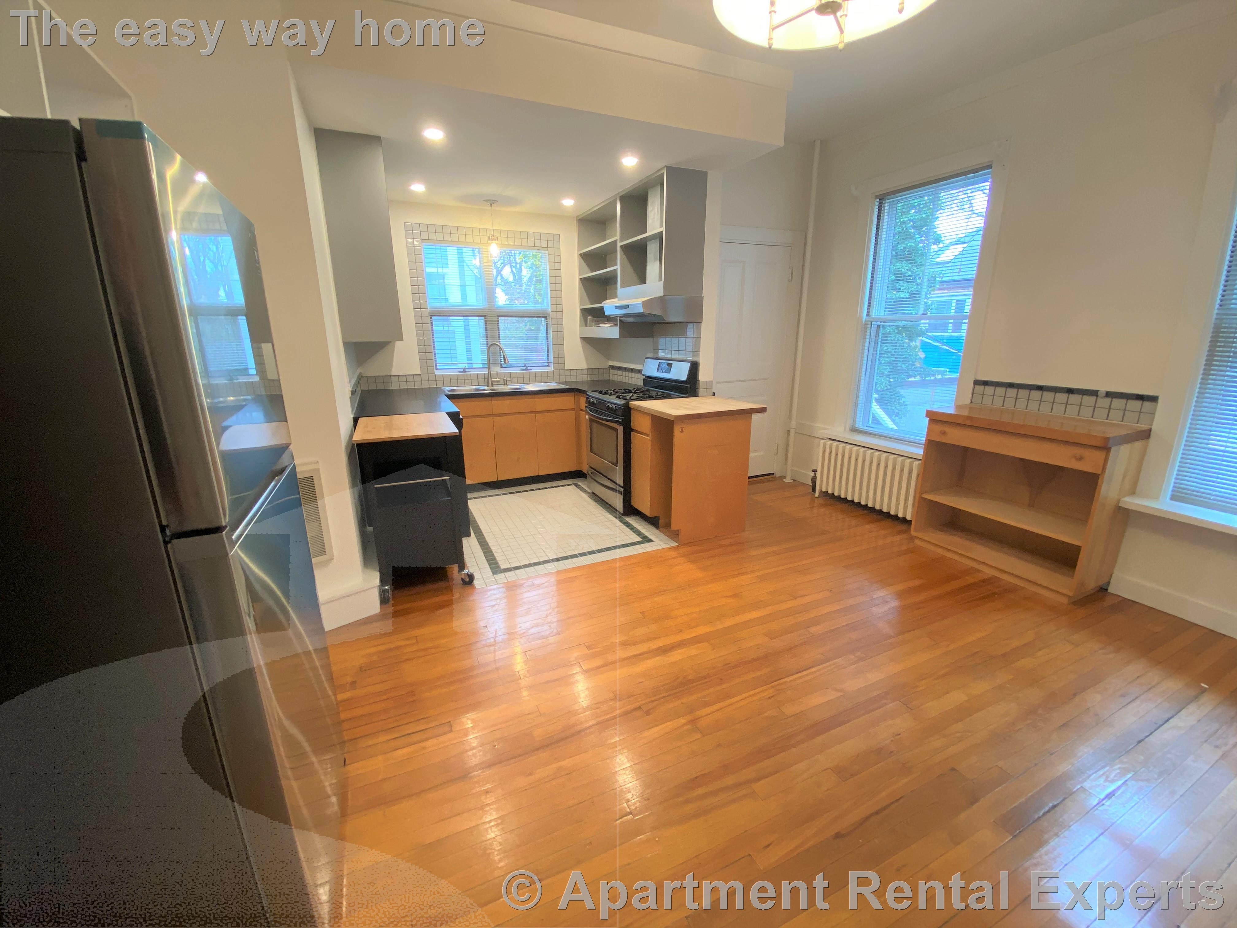 3 bed, 2 bath apartment for rent at 25 Highland Ave Unit 1R, Mid Cambridge