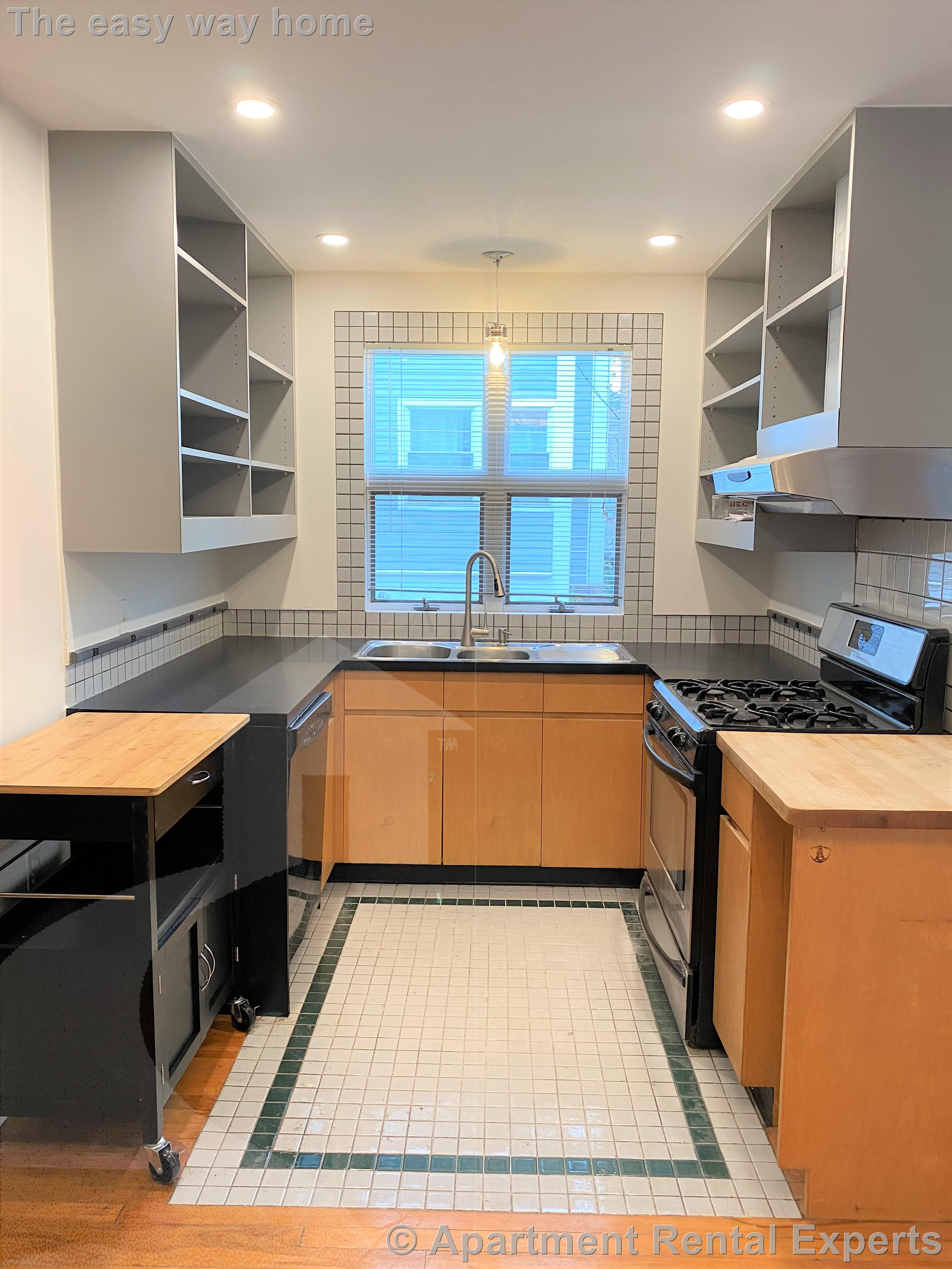 3 bed, 2 bath apartment for rent at 25 Highland Ave Unit 1R, Mid Cambridge — photo 2 of 14