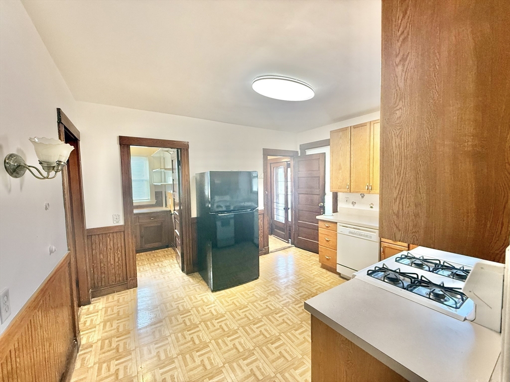 2 bed, 1 bath apartment for rent at 25 Hollis Unit 2, North Cambridge — photo 10 of 30