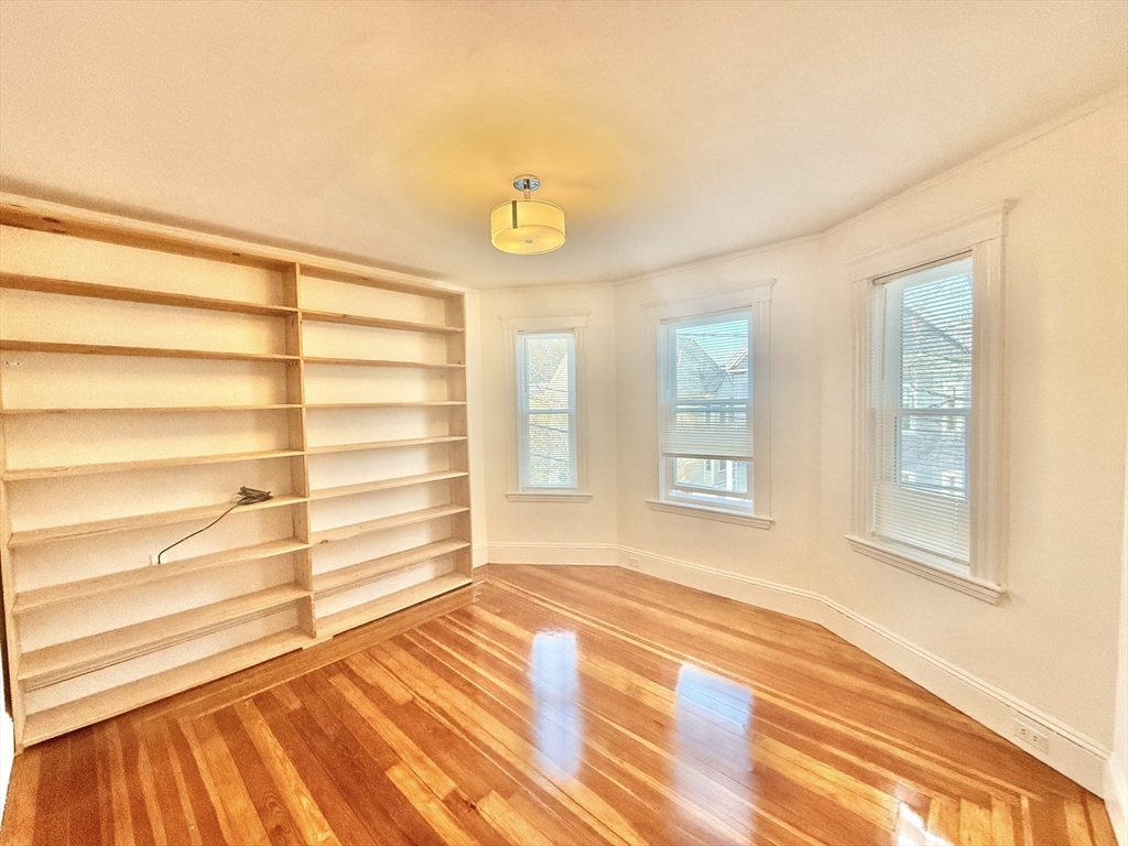 2 bed, 1 bath apartment for rent at 25 Hollis Unit 2, North Cambridge — photo 11 of 30