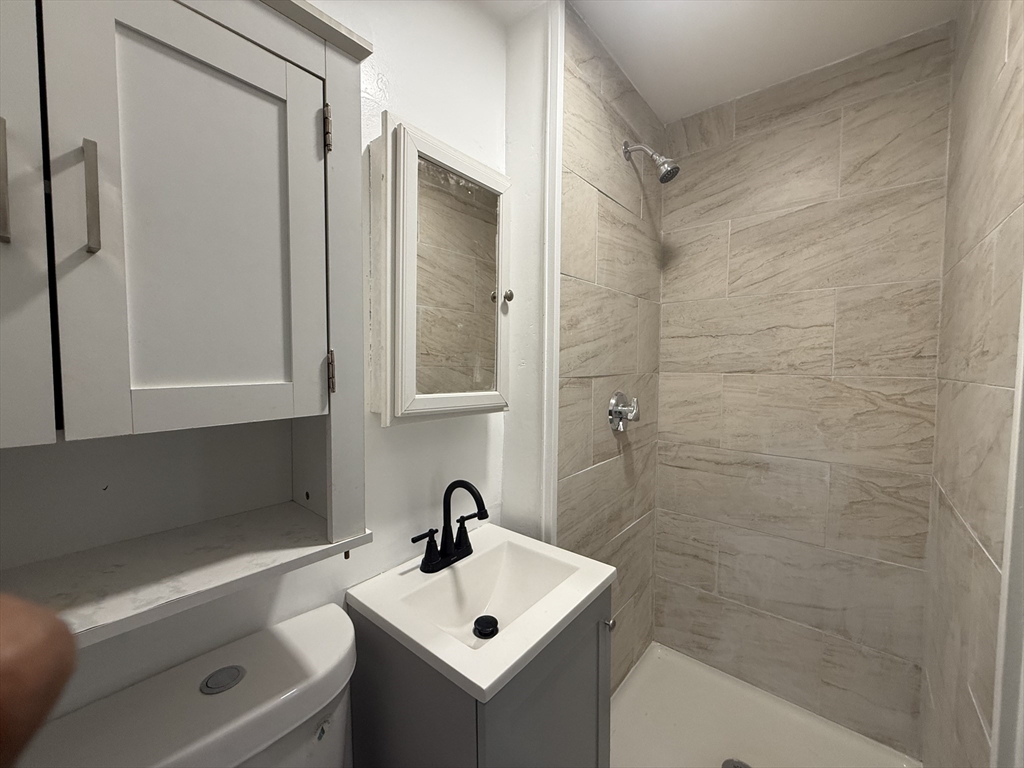 3 bed, 1 bath apartment for rent at 25 Holman St Unit 1, Attleboro — photo 7 of 7
