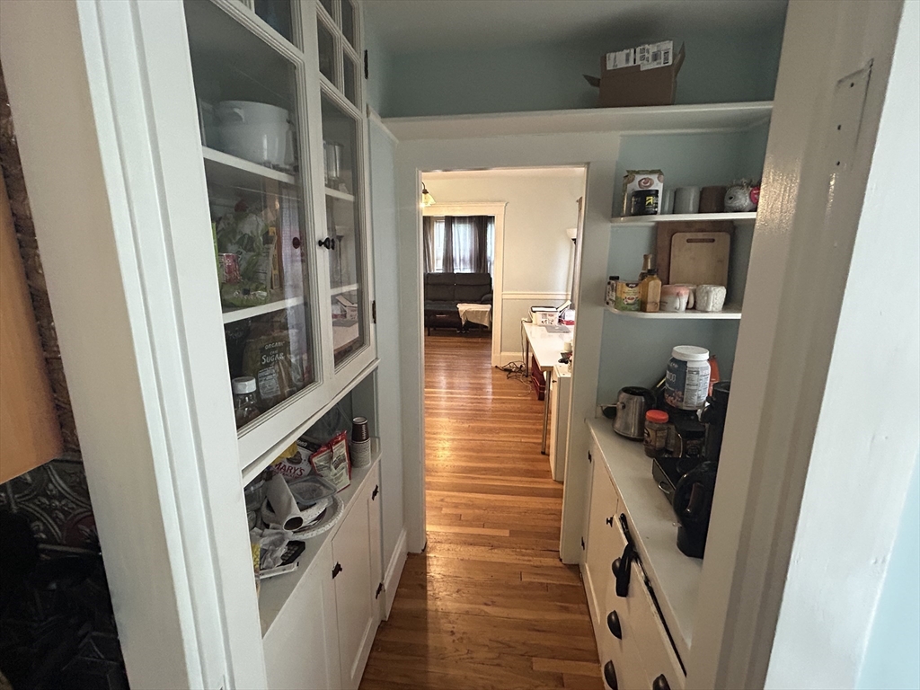 2 bed, 1 bath apartment for rent at 25 Irvington Rd Unit 2, West Somerville — photo 11 of 17
