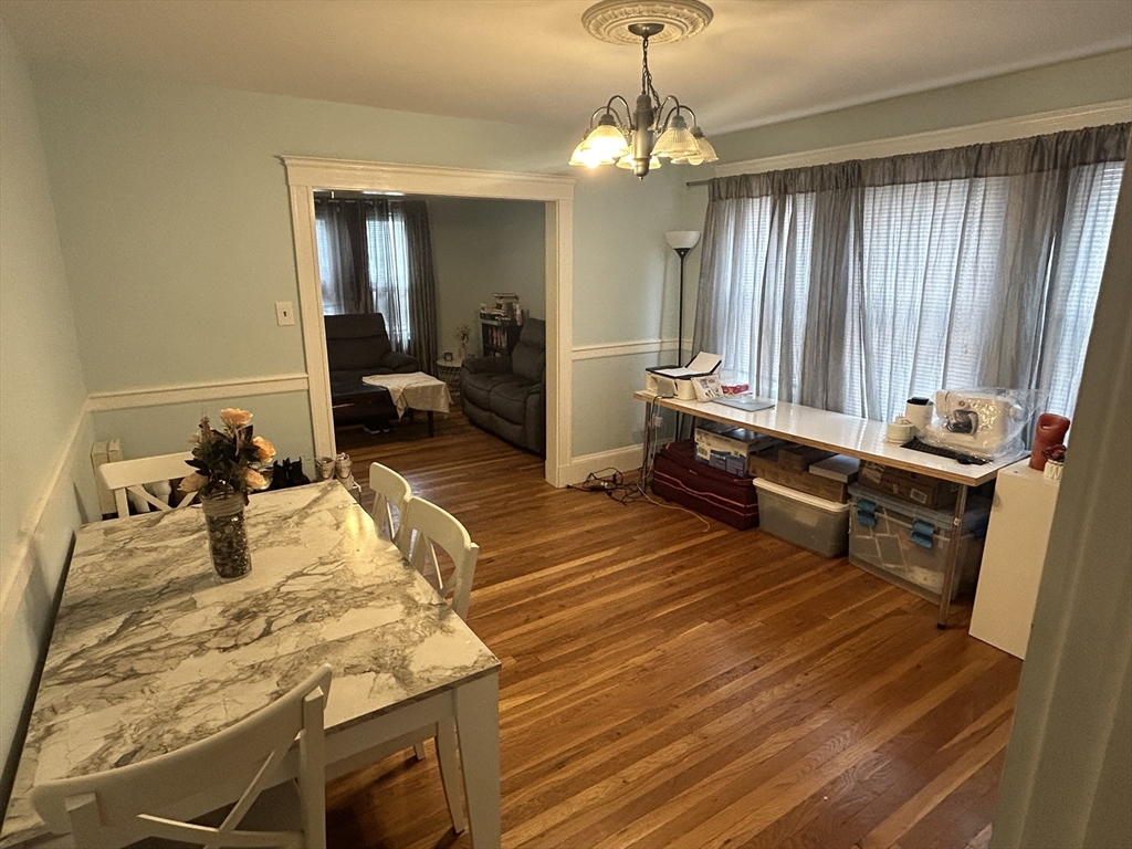 2 bed, 1 bath apartment for rent at 25 Irvington Rd Unit 2, West Somerville — photo 6 of 17
