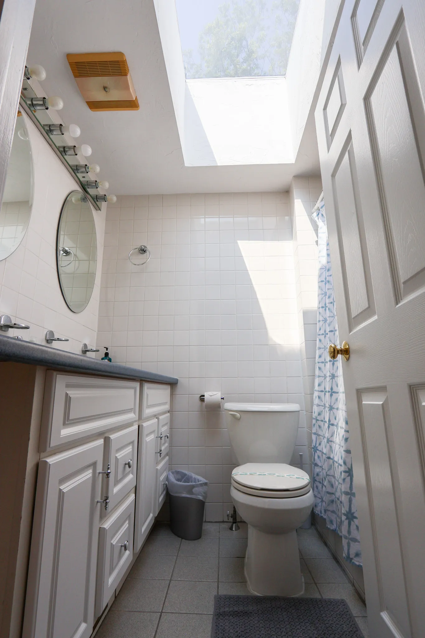 3 bed, 3 bath apartment for rent at 25 Jay St Unit C, Riverside — photo 17 of 29