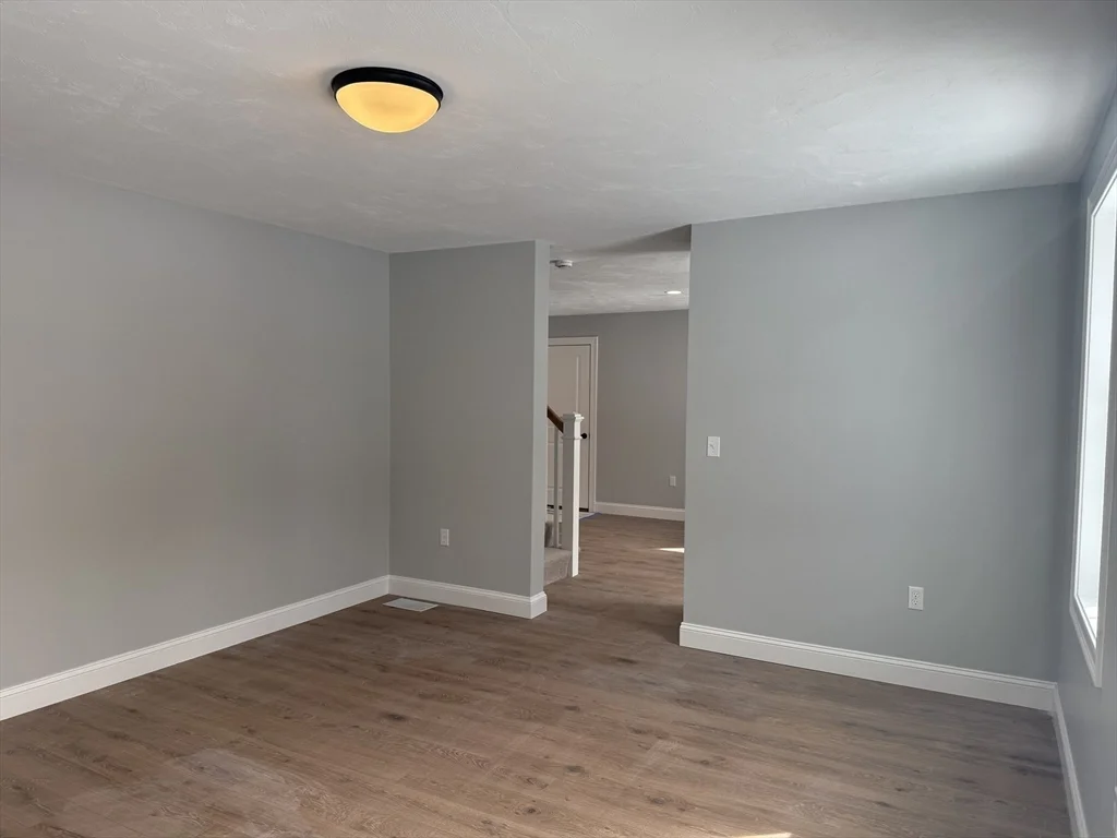 4 bed, 2 bath apartment for rent at 25 Kashmir's Way Unit 25, Middleboro — photo 13 of 40