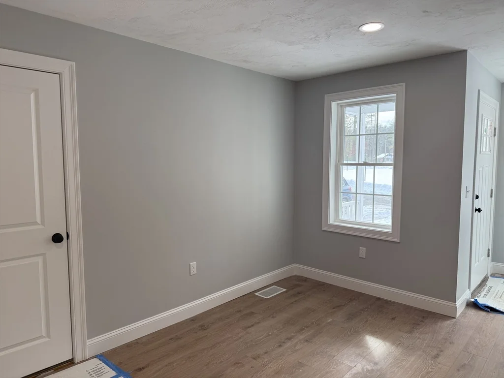 4 bed, 2 bath apartment for rent at 25 Kashmir's Way Unit 25, Middleboro — photo 9 of 40