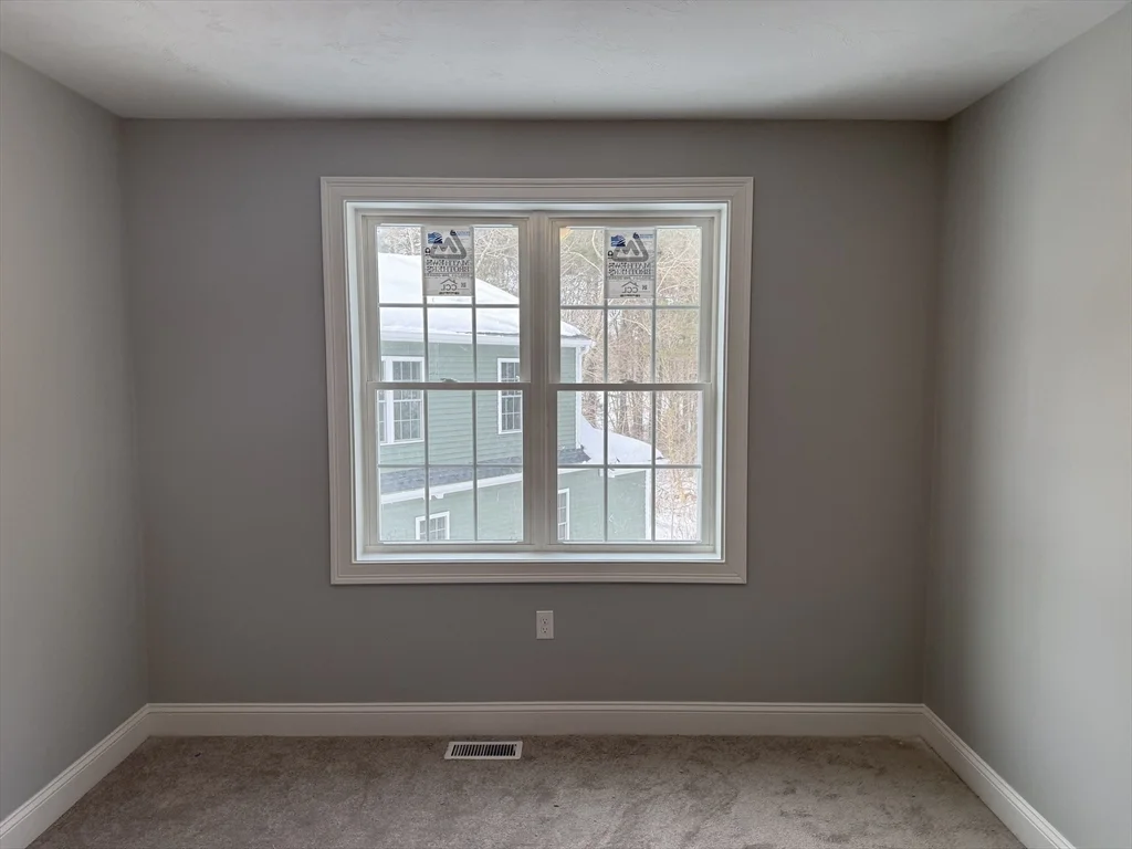 4 bed, 2 bath apartment for rent at 25 Kashmir's Way Unit 25, Middleboro — photo 31 of 40
