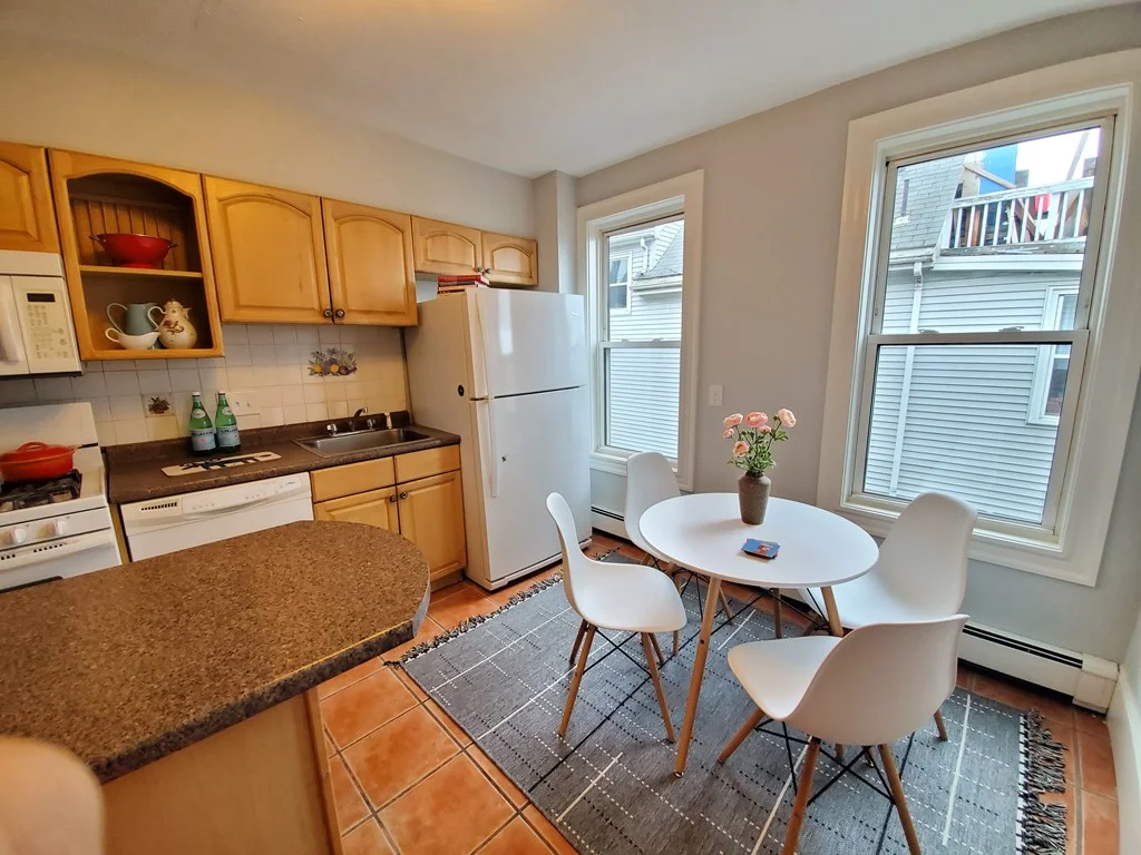 3 bed, 2 bath apartment for rent at 25 Kensington Ave Unit 2, East Somerville — photo 7 of 14