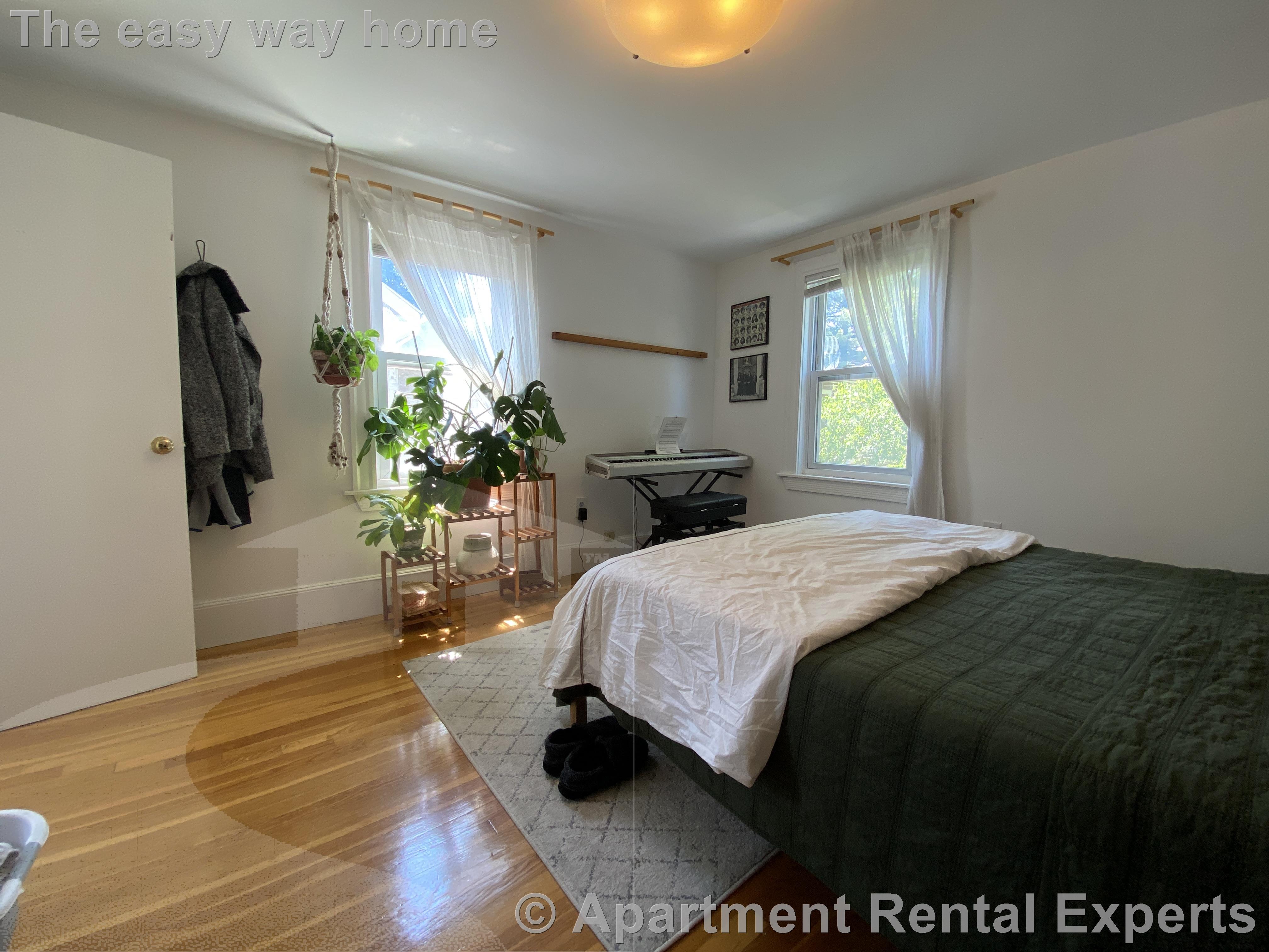 2 bed, 1 bath apartment for rent at 25 Kenwood St, Cambridgeport — photo 7 of 15