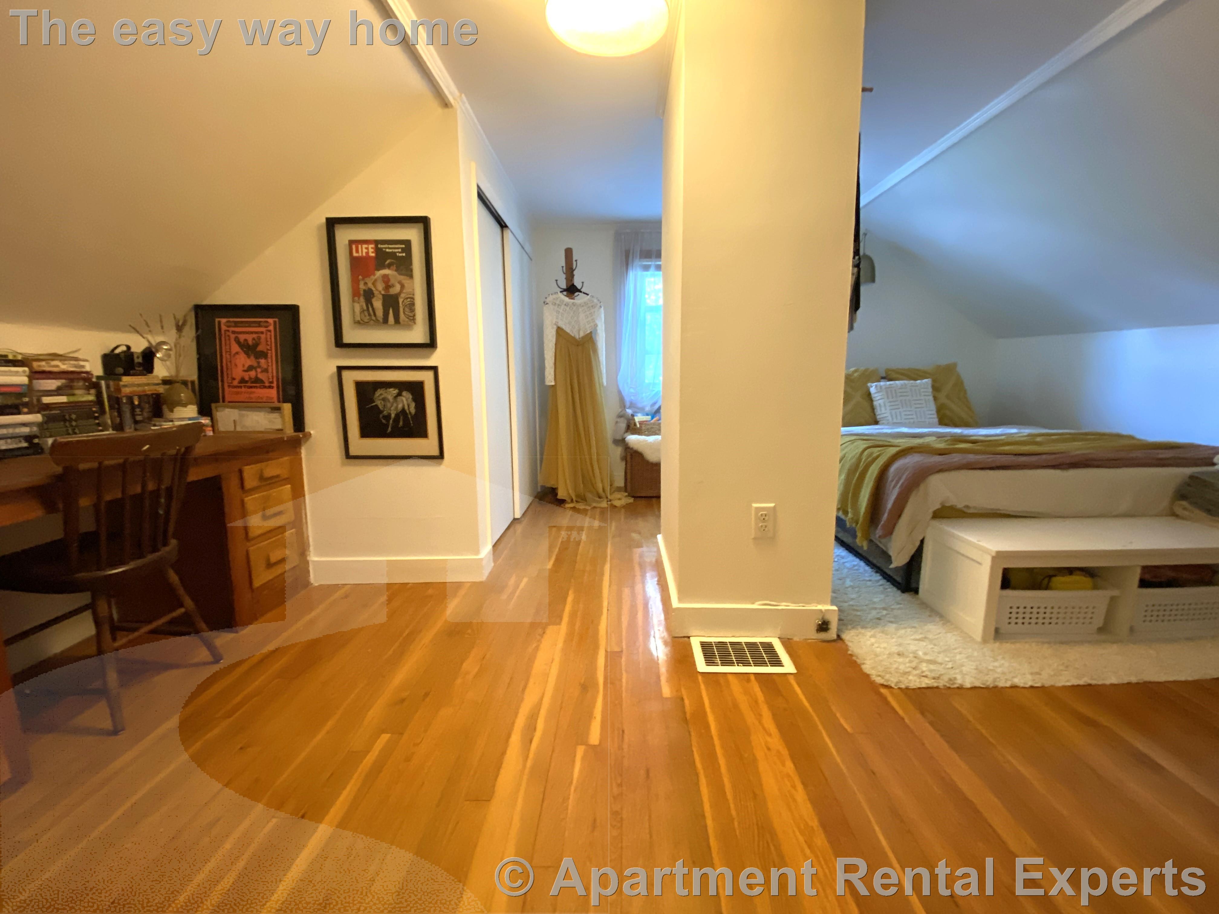 2 bed, 1 bath apartment for rent at 25 Kenwood St, Cambridgeport — photo 10 of 15