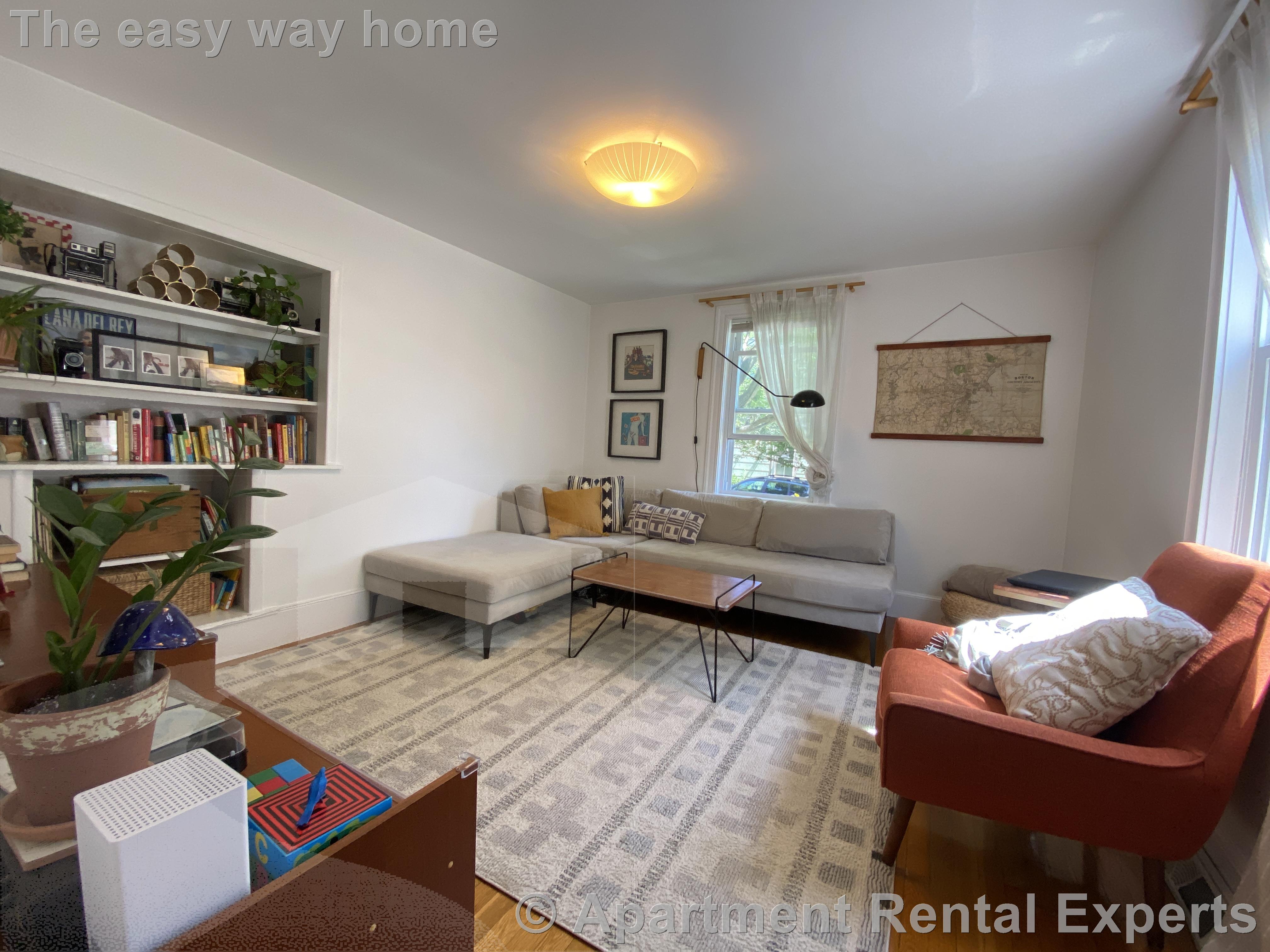 2 bed, 1 bath apartment for rent at 25 Kenwood St, Cambridgeport — photo 3 of 15