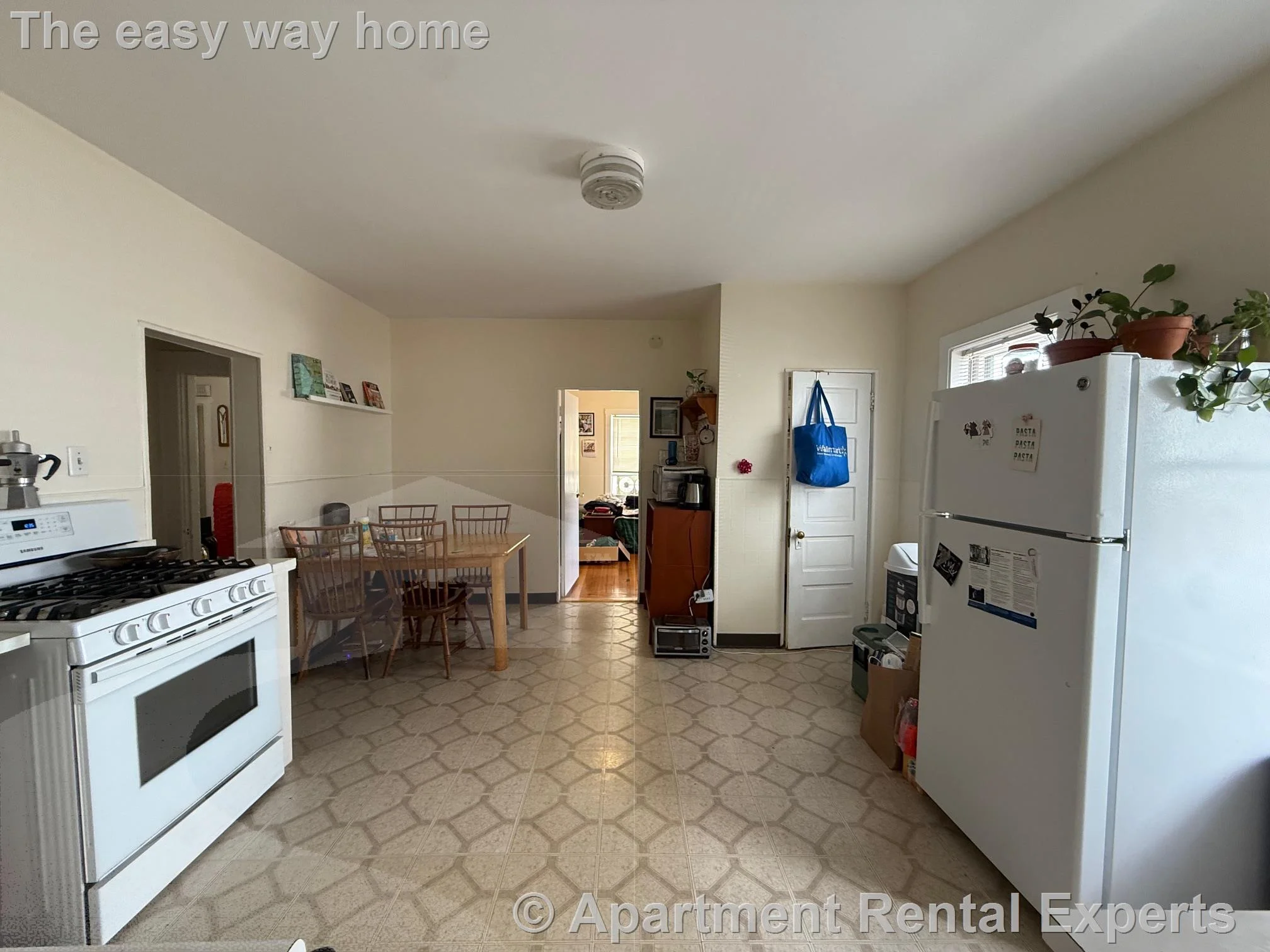 1 bed, 1 bath apartment for rent at 25 Knapp St Unit 1, Union Square — photo 3 of 10