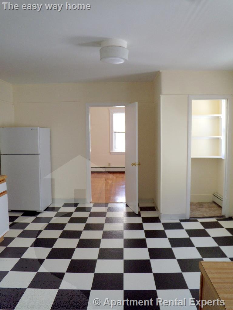 1 bed, 1 bath apartment for rent at 25 Knapp St Unit 2, Union Square — photo 2 of 10
