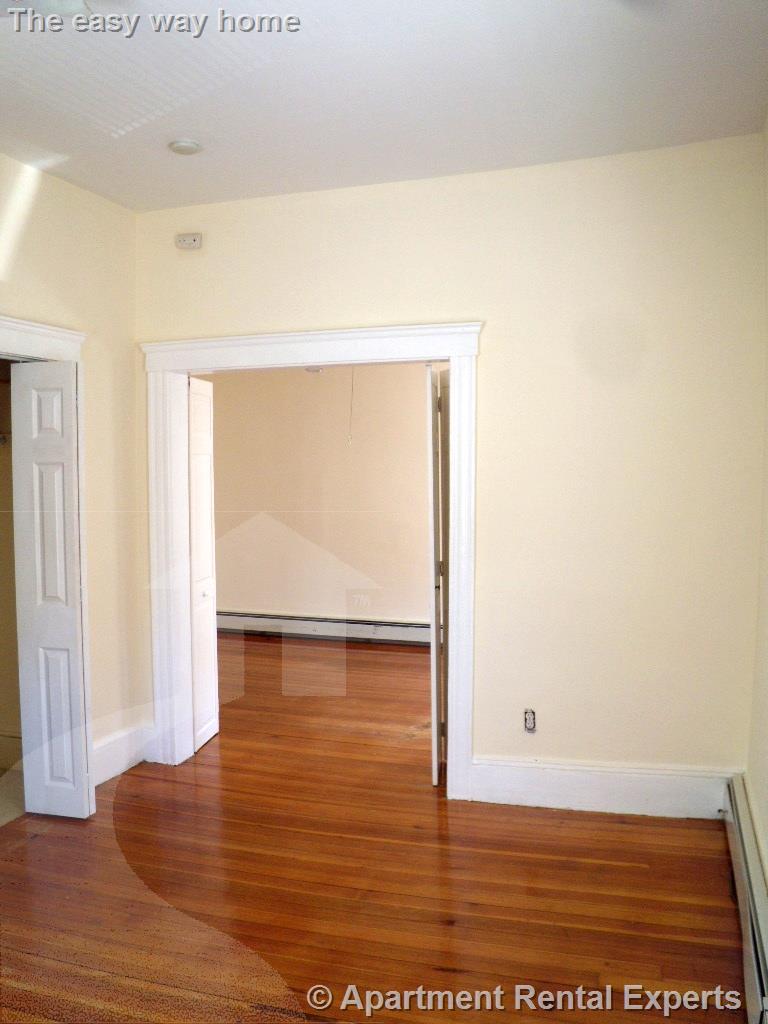 1 bed, 1 bath apartment for rent at 25 Knapp St Unit 2, Union Square — photo 8 of 10
