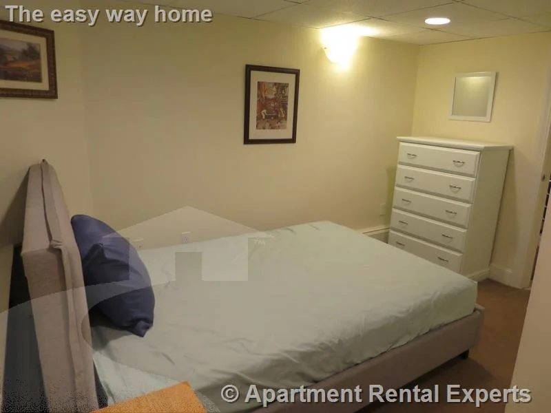 1 bed, 1 bath apartment for rent at 25 Lambert St Unit B, East Cambridge — photo 7 of 16