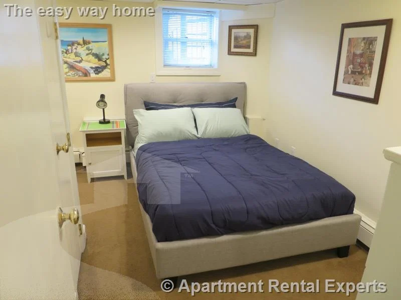1 bed, 1 bath apartment for rent at 25 Lambert St Unit B, East Cambridge — photo 13 of 16