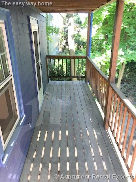 2 bed, 1 bath apartment for rent at 25 Laurel St, Arlington Heights — photo 20 of 22