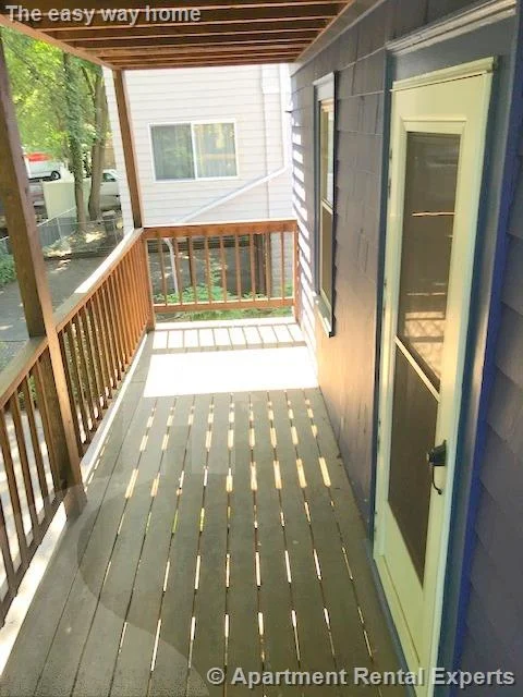 2 bed, 1 bath apartment for rent at 25 Laurel St, Arlington Heights — photo 19 of 22