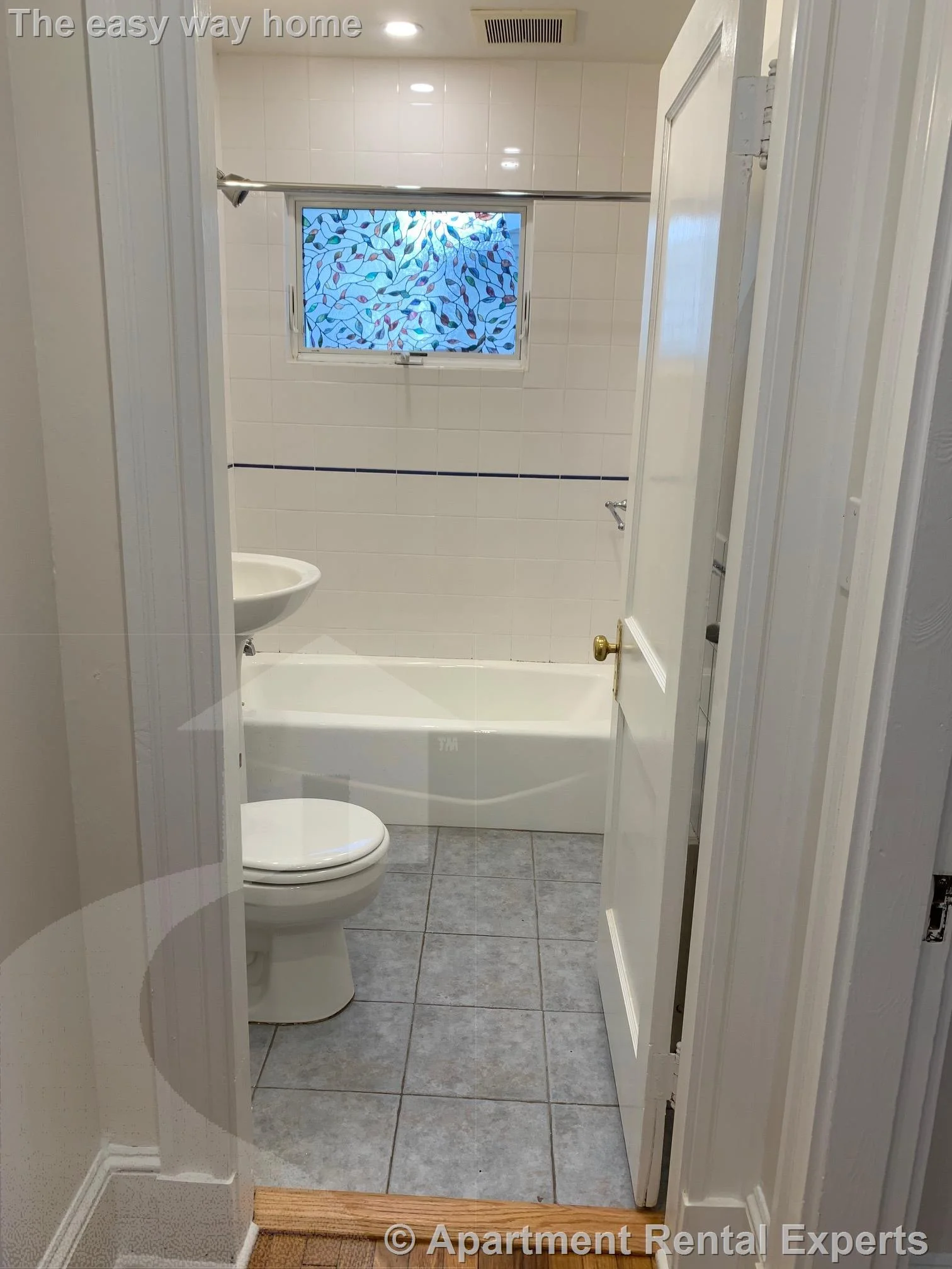 2 bed, 1 bath apartment for rent at 25 Laurel St, Arlington Heights — photo 12 of 22