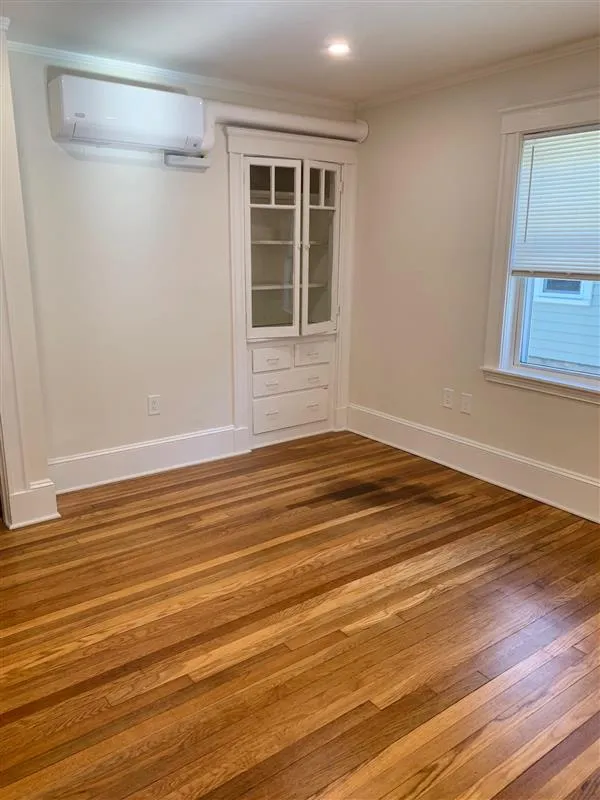 2 bed, 1 bath apartment for rent at 25 Laurel St Unit 1, Arlington Heights — photo 13 of 20