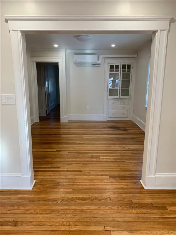 2 bed, 1 bath apartment for rent at 25 Laurel St Unit 1, Arlington Heights — photo 15 of 20
